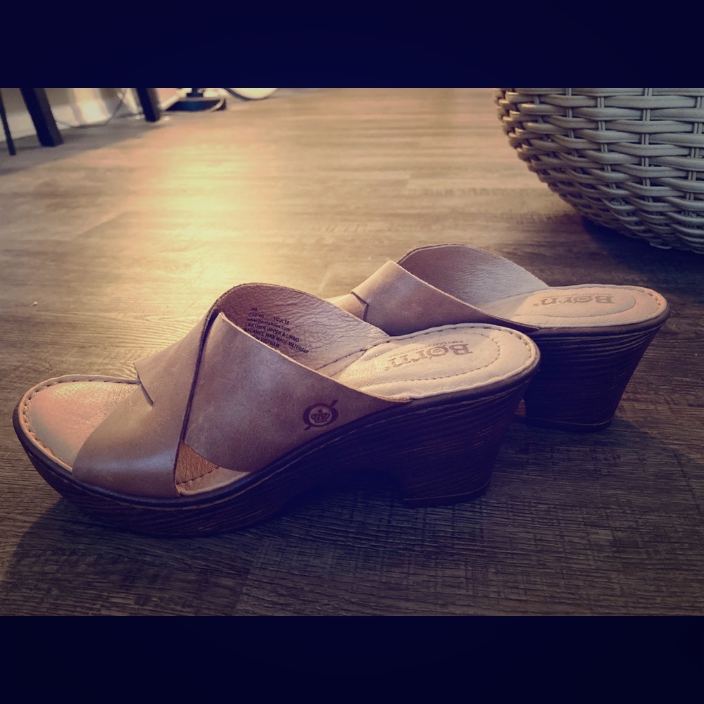 Born mule clogs